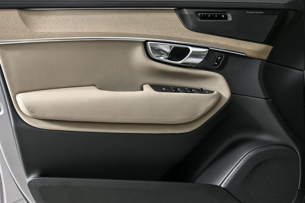 new 2026 Volvo XC90 car