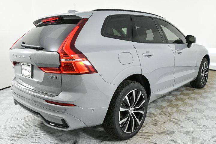 new 2025 Volvo XC60 car, priced at $50,585