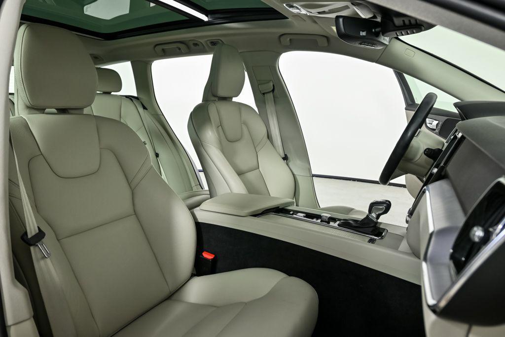 used 2020 Volvo V60 car, priced at $24,972