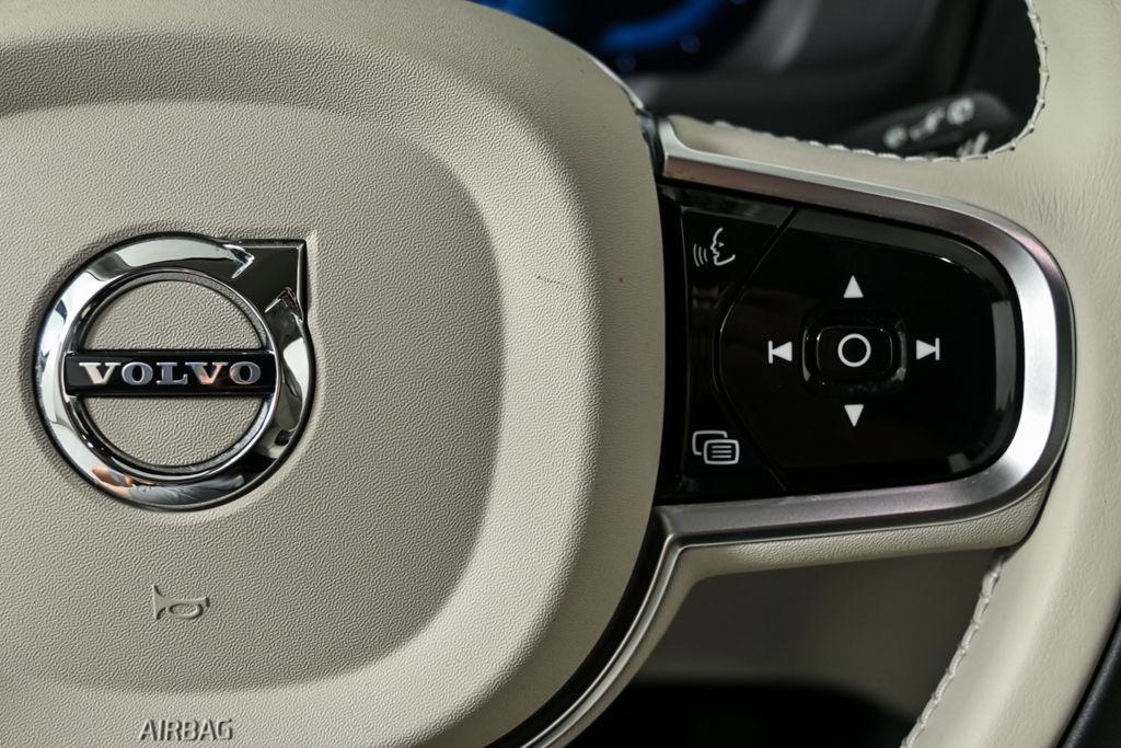 used 2024 Volvo XC90 Recharge Plug-In Hybrid car, priced at $50,401