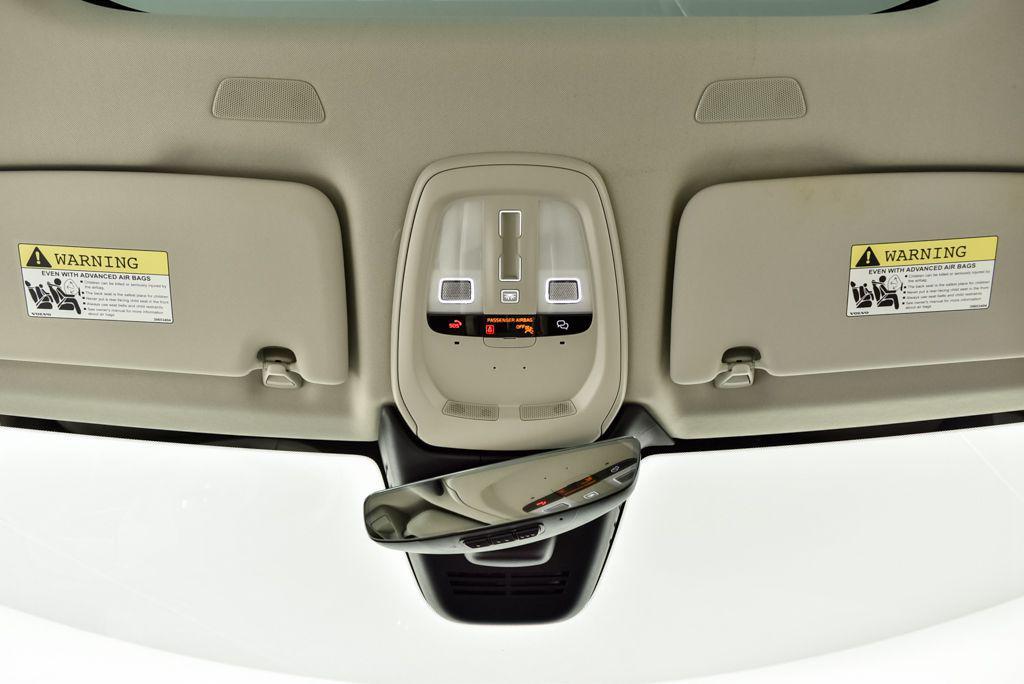 used 2023 Volvo XC60 car, priced at $32,616