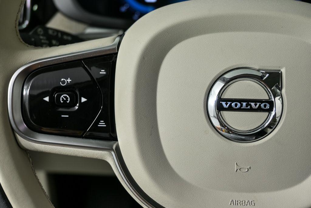 used 2023 Volvo XC60 car, priced at $33,103