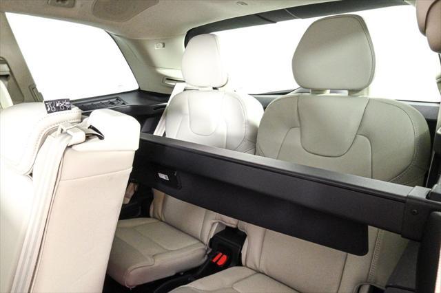 new 2025 Volvo XC90 car, priced at $74,625