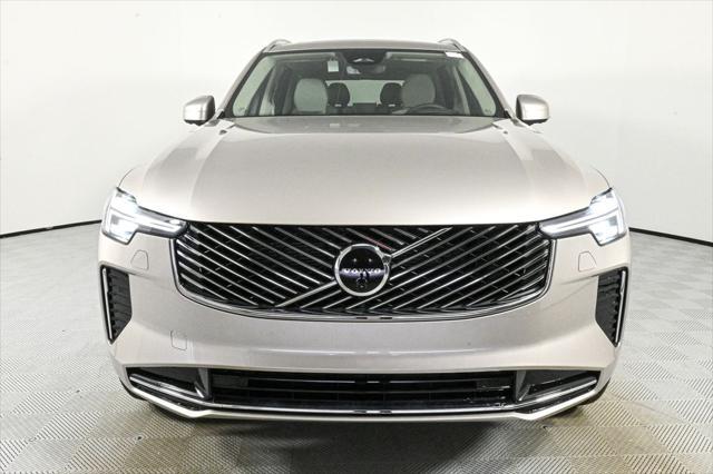 new 2025 Volvo XC90 car, priced at $74,625