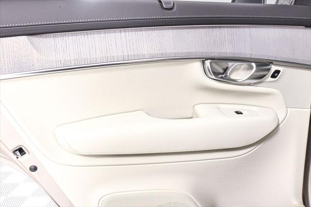 new 2025 Volvo XC90 car, priced at $74,625
