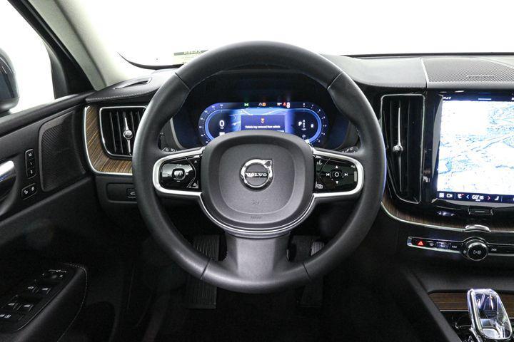 used 2023 Volvo XC60 car, priced at $39,500