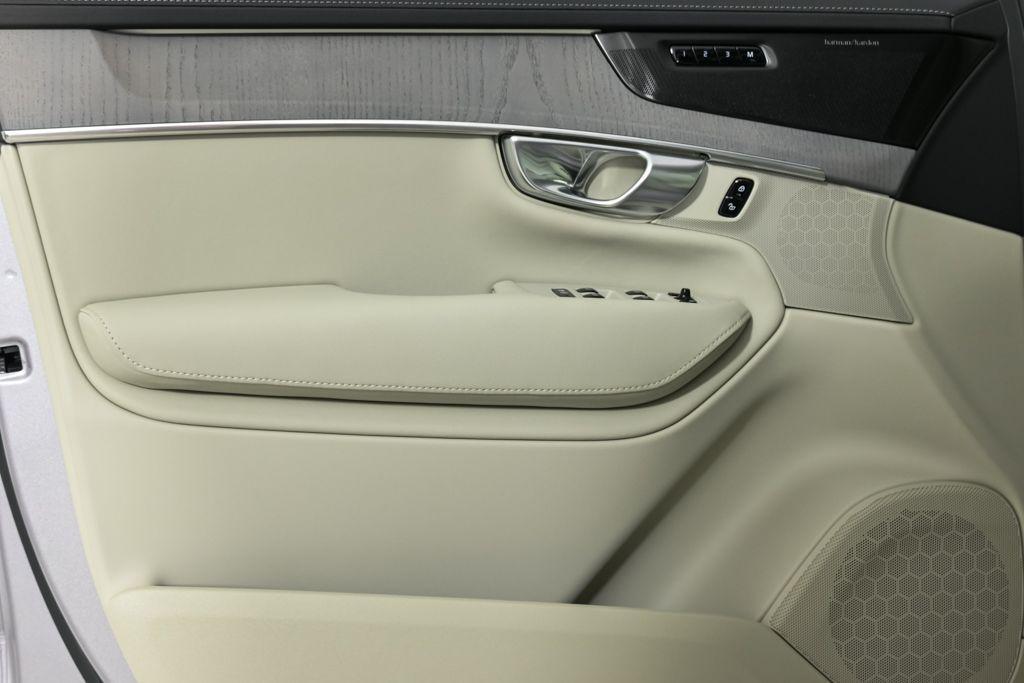 new 2026 Volvo XC90 car