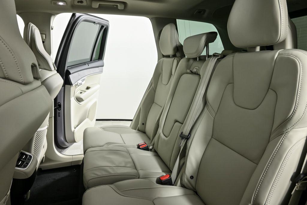 new 2026 Volvo XC90 car