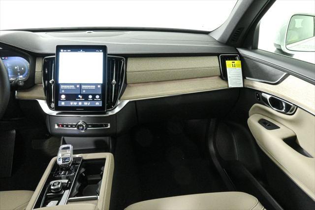 new 2025 Volvo XC90 car, priced at $65,395