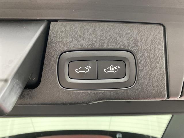 used 2019 Volvo XC60 car, priced at $19,358