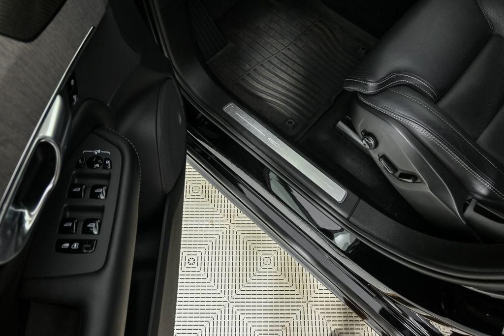 used 2023 Volvo XC90 Recharge Plug-In Hybrid car, priced at $49,407