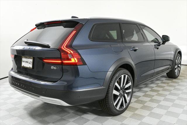 new 2025 Volvo V90 Cross Country car, priced at $63,365