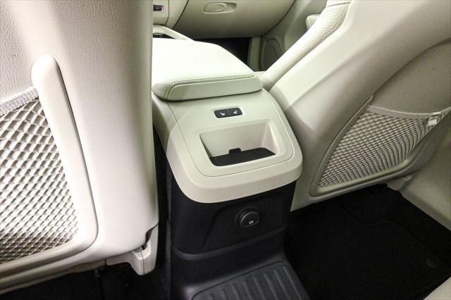 used 2025 Volvo XC60 Plug-In Hybrid car, priced at $59,900