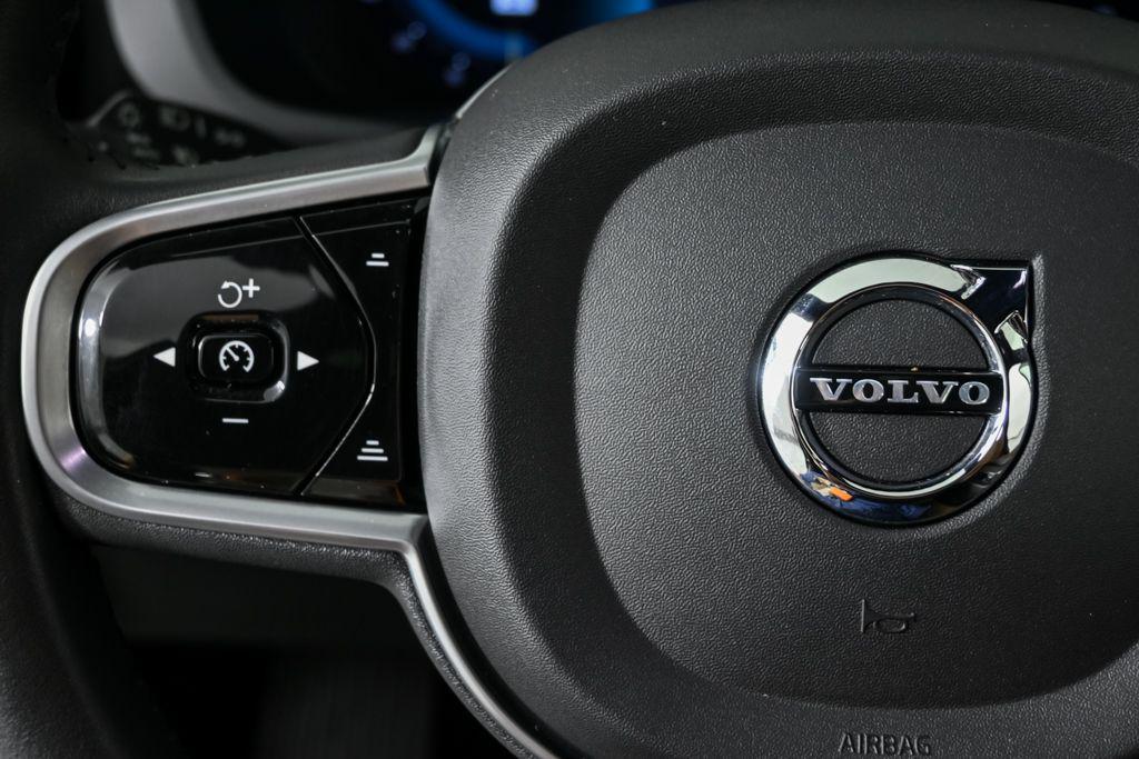 used 2022 Volvo XC60 car, priced at $36,276