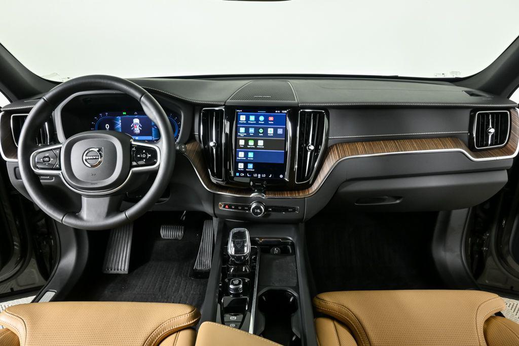 used 2022 Volvo XC60 car, priced at $36,276
