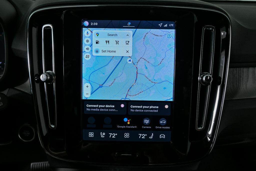 new 2026 Volvo XC40 car