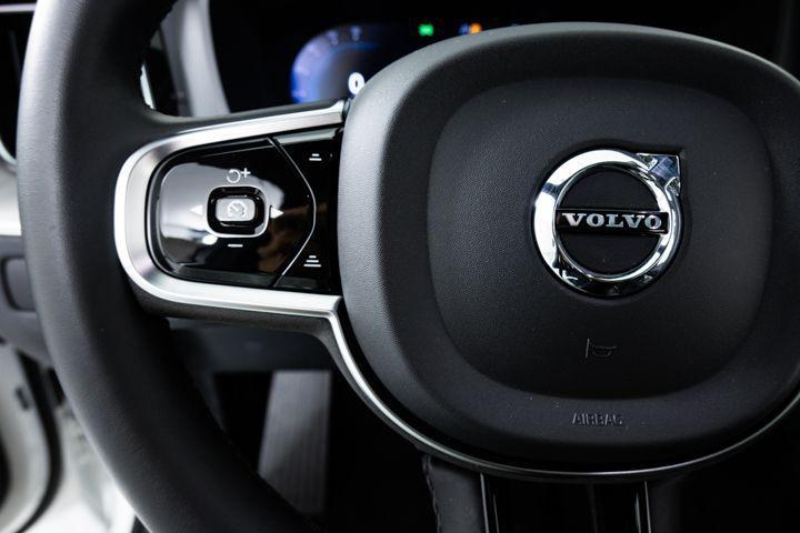 used 2024 Volvo XC60 Recharge Plug-In Hybrid car, priced at $60,465