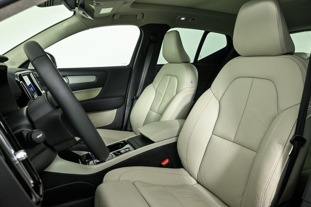 used 2023 Volvo XC40 car, priced at $33,514
