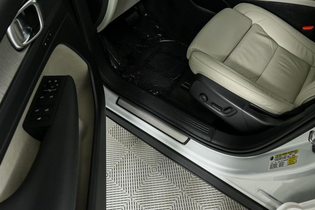 used 2023 Volvo XC40 car, priced at $33,514
