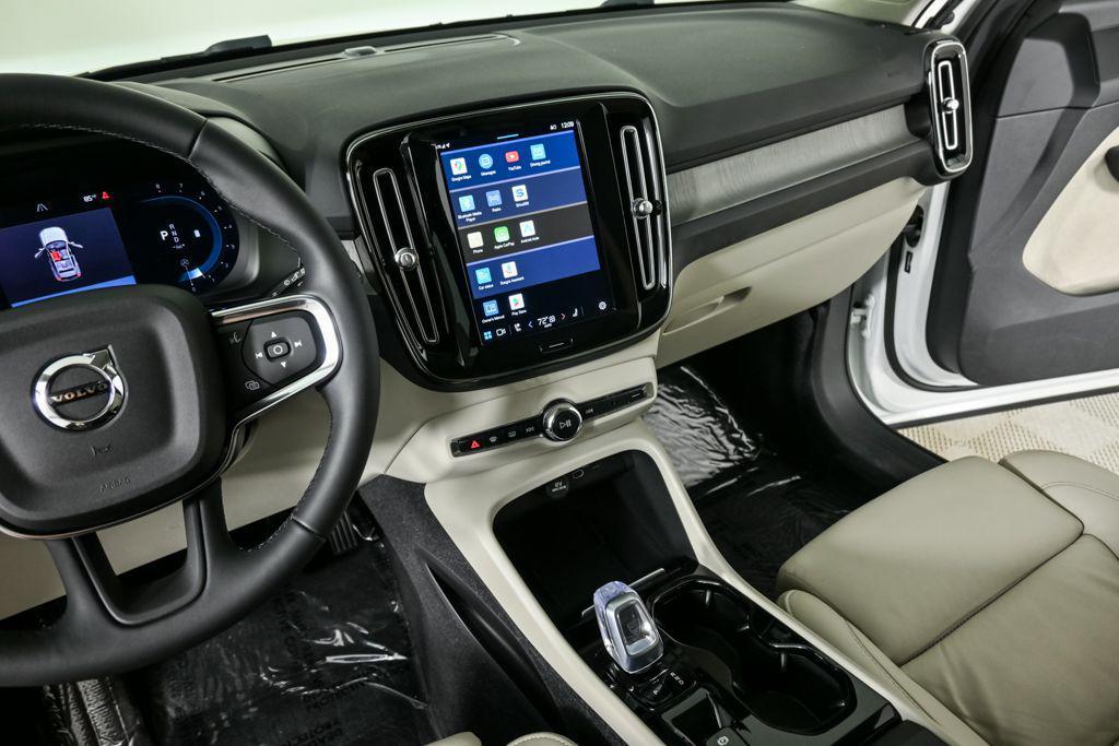 used 2023 Volvo XC40 car, priced at $33,514