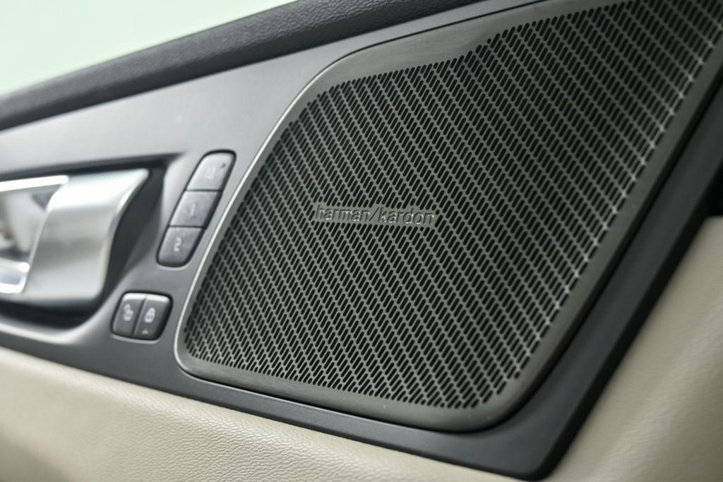 used 2024 Volvo XC60 car, priced at $40,828