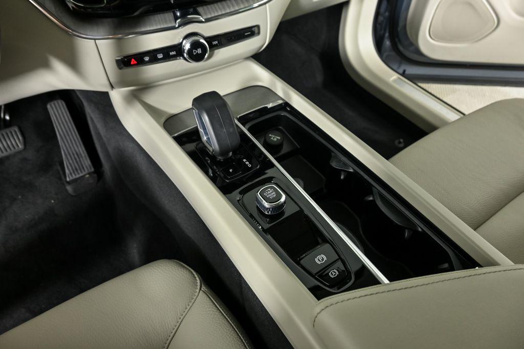 used 2024 Volvo XC60 car, priced at $40,828