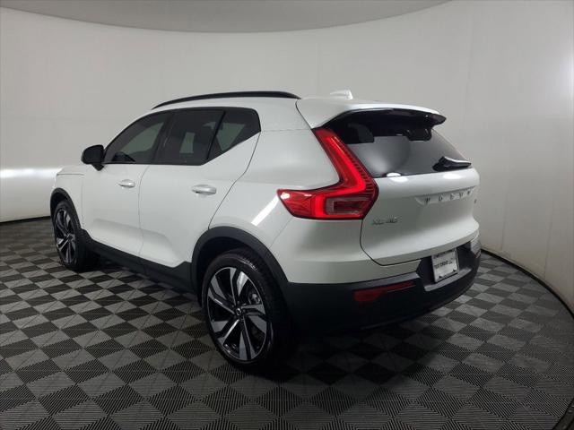 new 2024 Volvo XC40 car, priced at $41,885