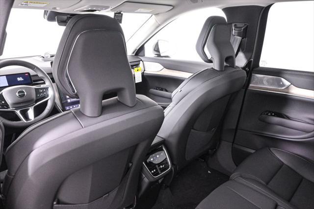 new 2025 Volvo EX90 car, priced at $83,304
