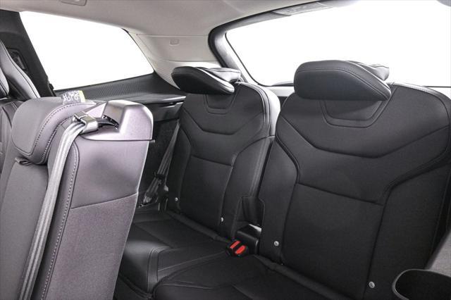 new 2025 Volvo EX90 car, priced at $83,304