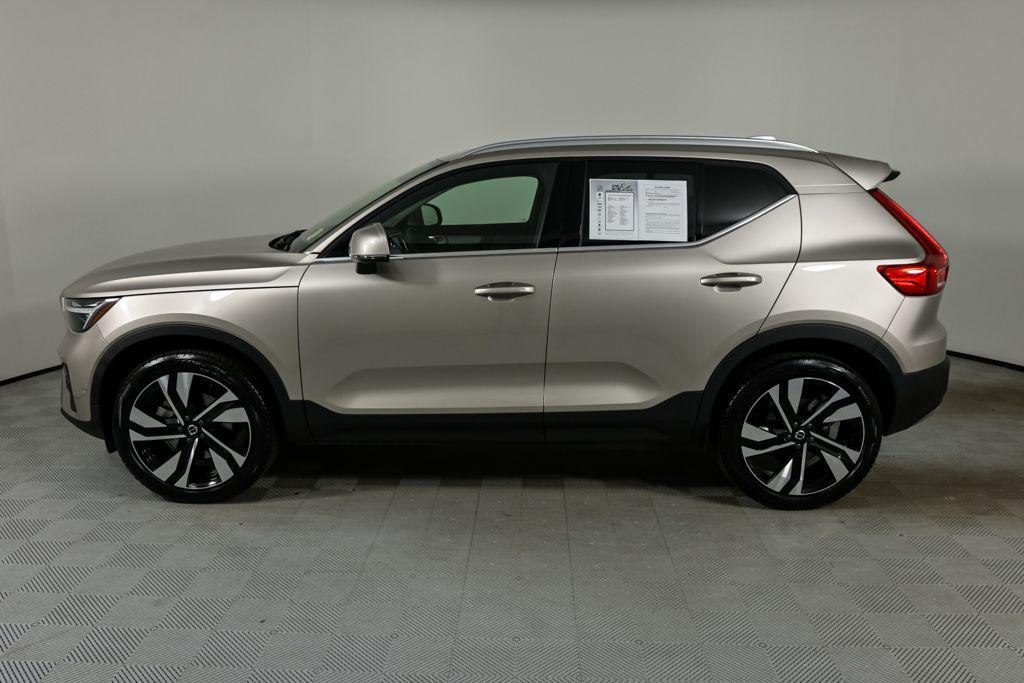 used 2024 Volvo XC40 car, priced at $35,725