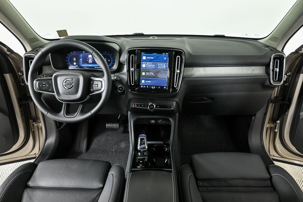 used 2024 Volvo XC40 car, priced at $35,725