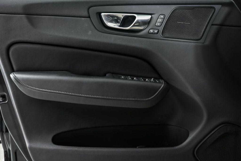 used 2022 Volvo XC60 car, priced at $31,628