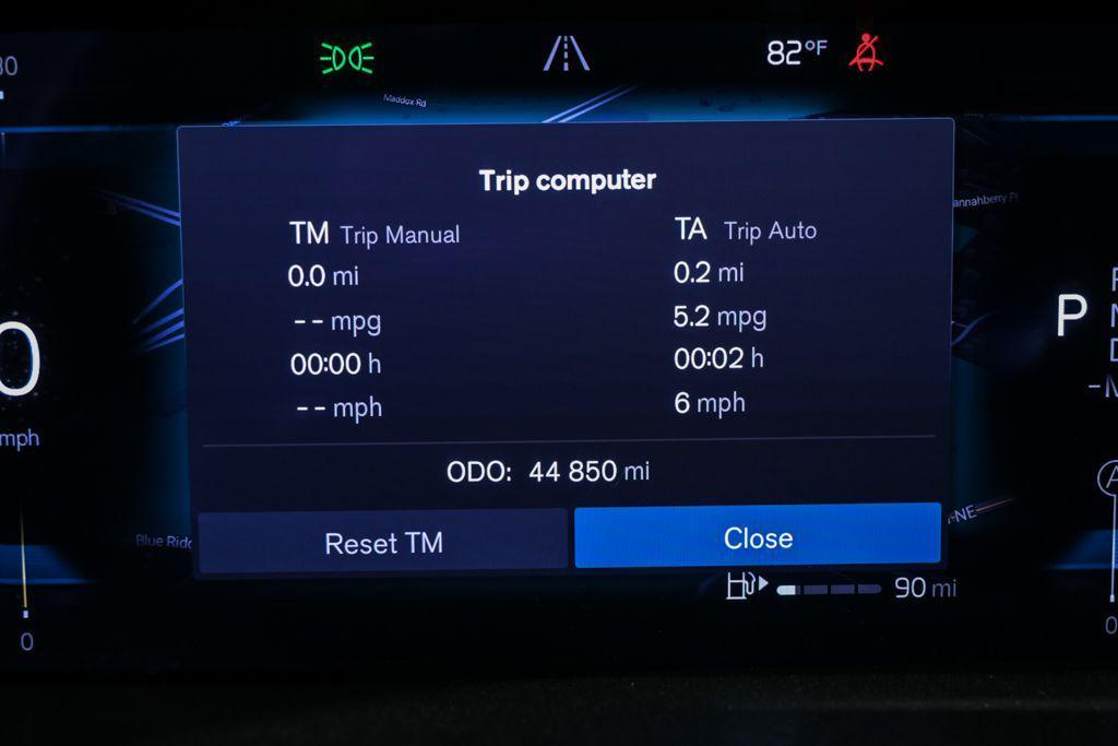 used 2022 Volvo XC60 car, priced at $31,628