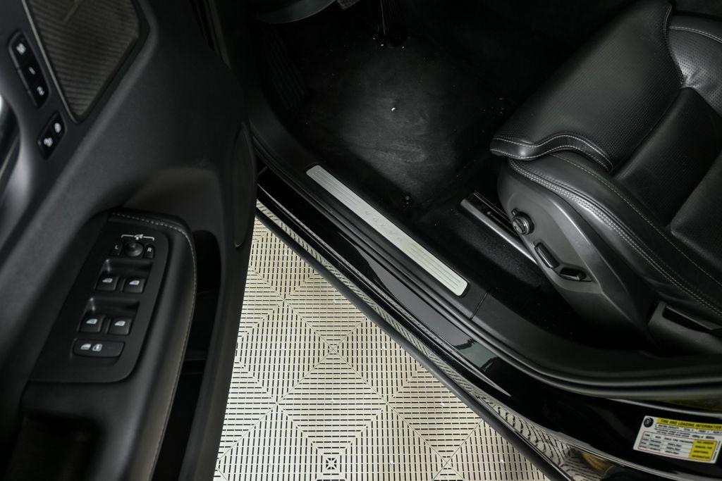used 2022 Volvo XC60 car, priced at $31,628