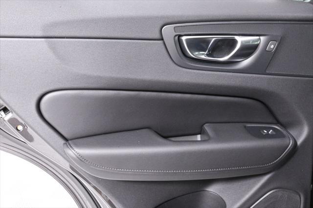 new 2025 Volvo XC60 car, priced at $50,895