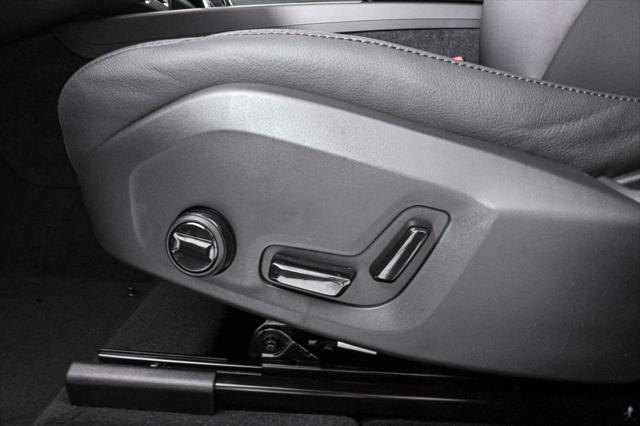 new 2025 Volvo XC60 car, priced at $50,895