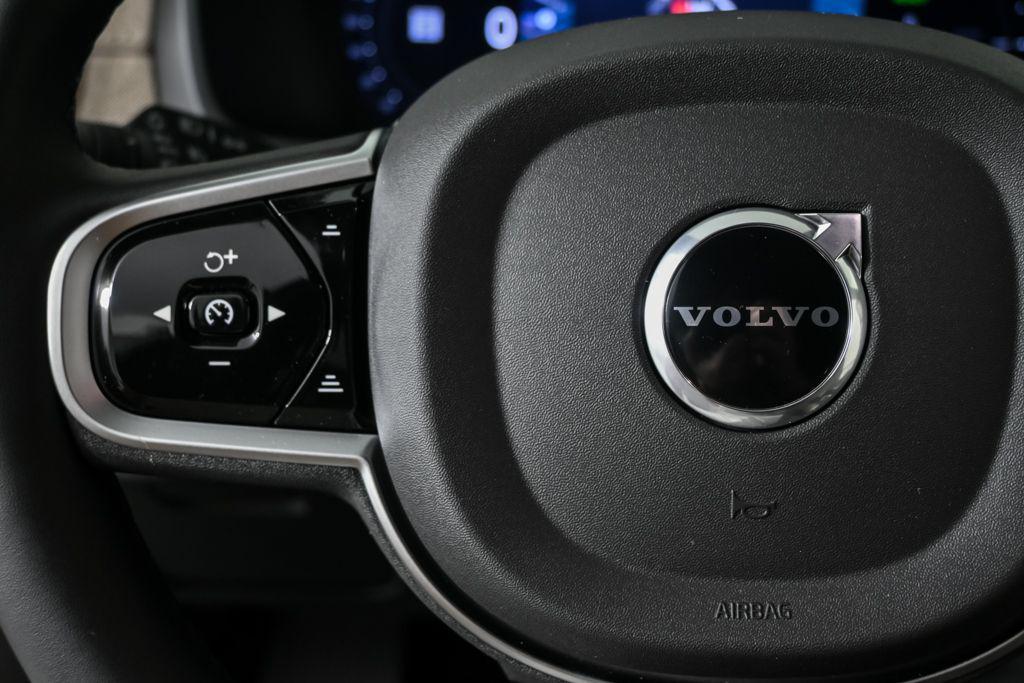 new 2026 Volvo XC90 Plug-In Hybrid car, priced at $81,955