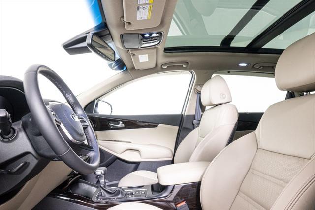 used 2019 Kia Sorento car, priced at $19,499