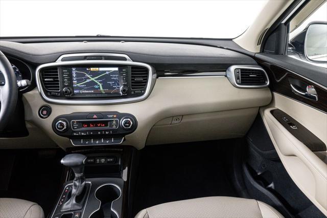 used 2019 Kia Sorento car, priced at $19,499