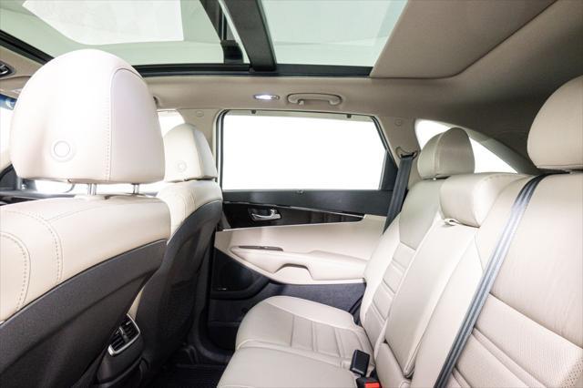 used 2019 Kia Sorento car, priced at $19,499