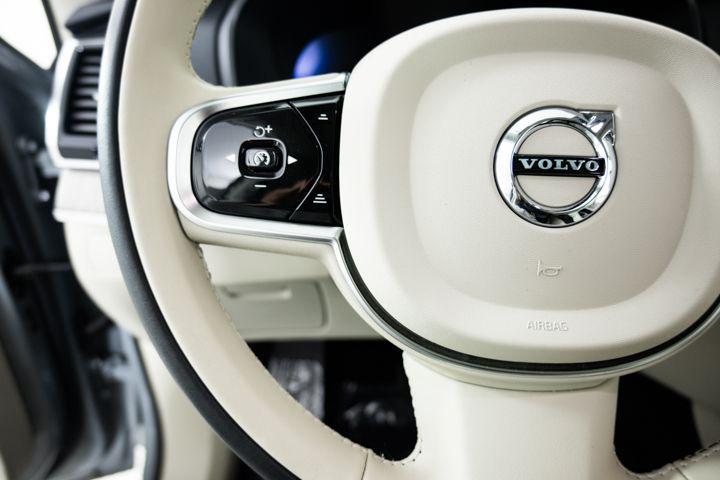 used 2024 Volvo XC90 Recharge Plug-In Hybrid car, priced at $52,977