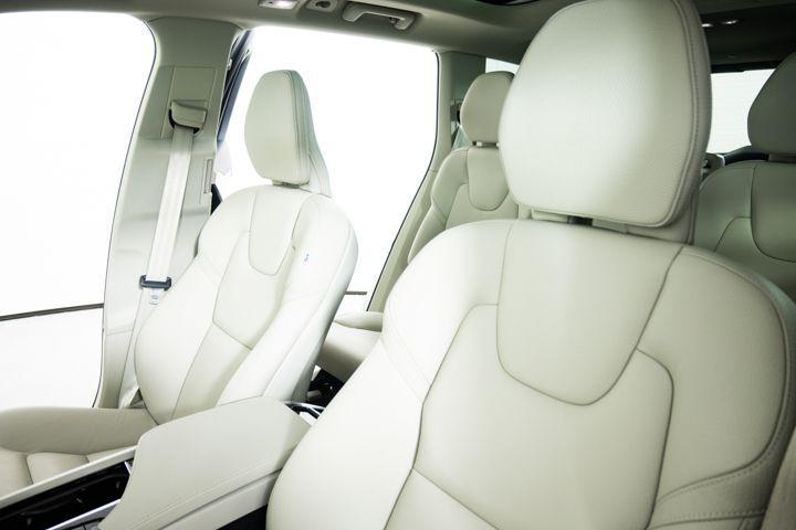 used 2024 Volvo XC90 Recharge Plug-In Hybrid car, priced at $52,977