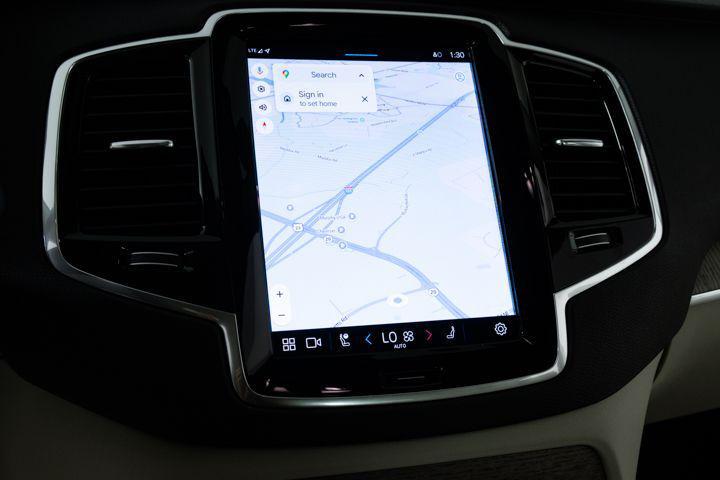 used 2024 Volvo XC90 Recharge Plug-In Hybrid car, priced at $52,977