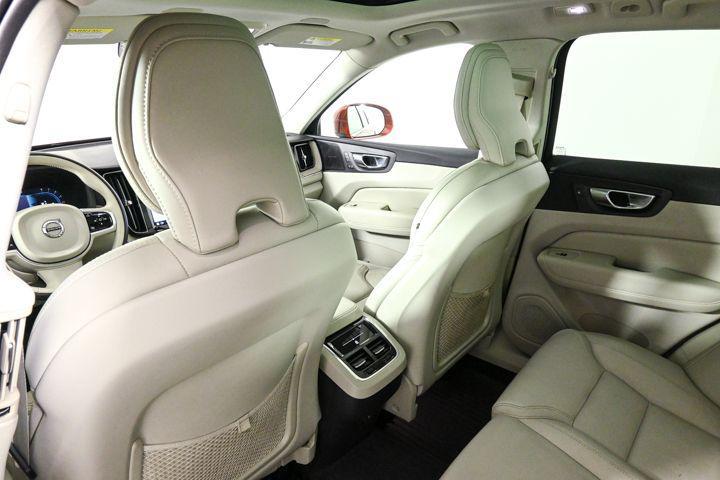 used 2022 Volvo XC60 car, priced at $32,500