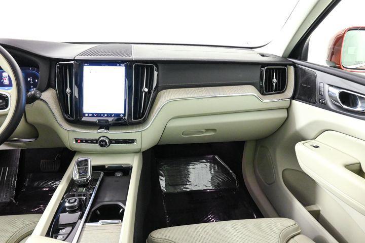 used 2022 Volvo XC60 car, priced at $32,500