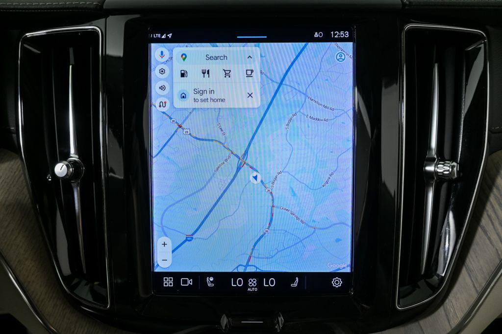 used 2022 Volvo XC60 car, priced at $39,385
