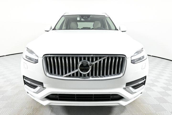 new 2025 Volvo XC90 car, priced at $66,395