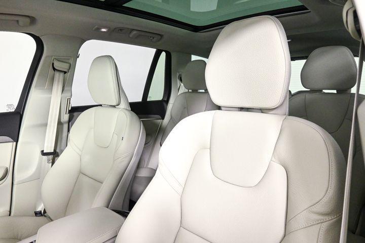 new 2025 Volvo XC90 car, priced at $66,395