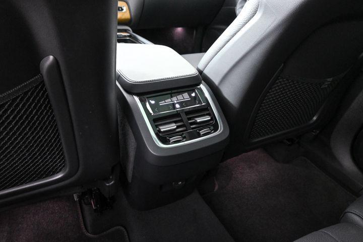 used 2024 Volvo XC90 car, priced at $45,500