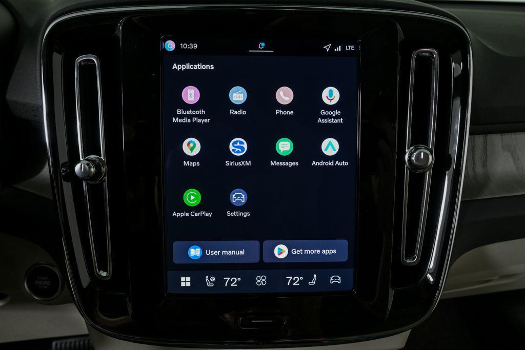 new 2026 Volvo XC40 car